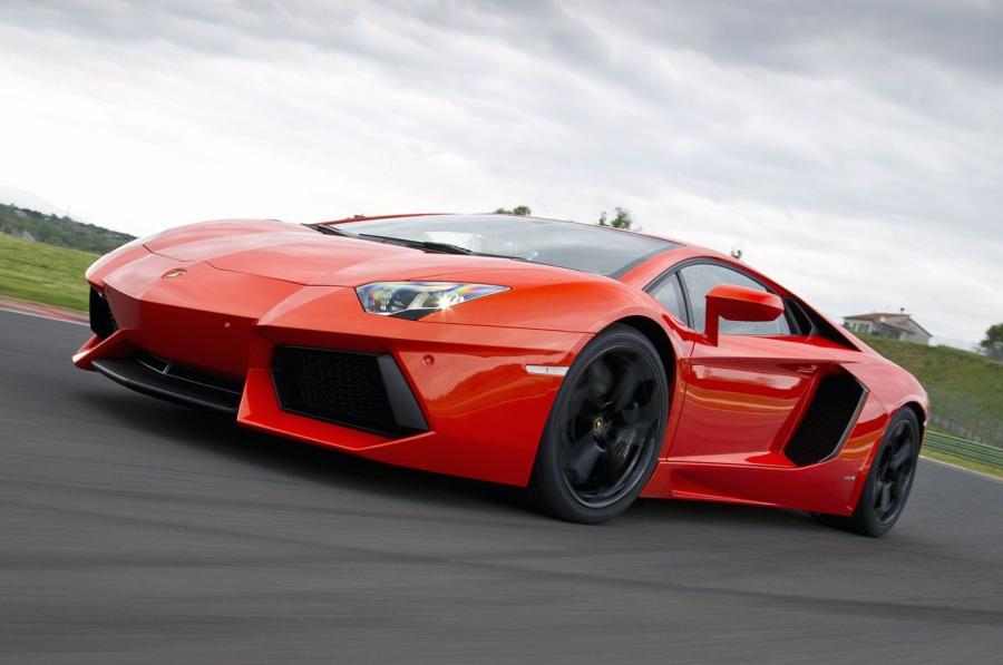  Lamborghini Aventador LP700-4 2011 года  (фото 164 из 204)